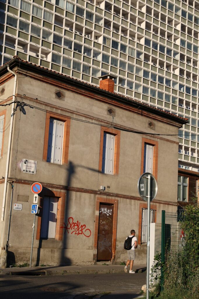 Photographie provisoire pour la composition de cette exposition — David-Albert Brunel